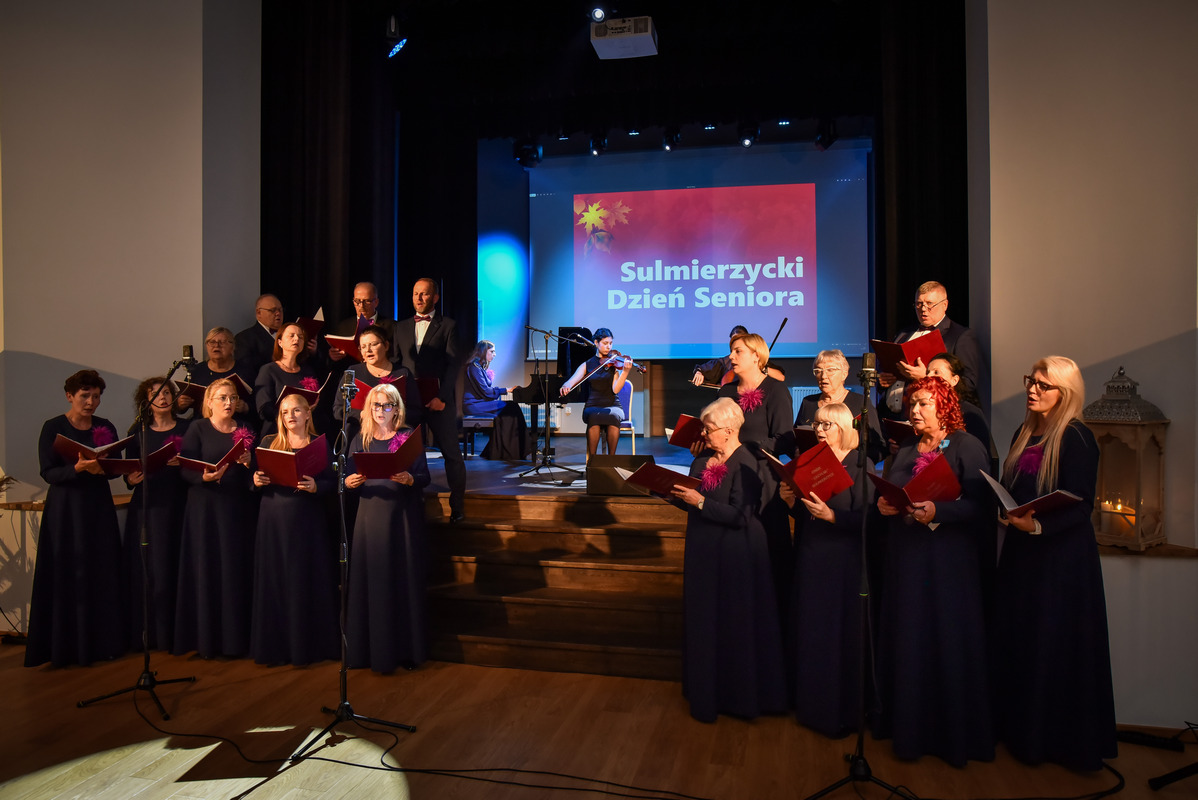 KONCERT Z OKAZJI SULMIERZYCKIEGO DNIA SENIORA